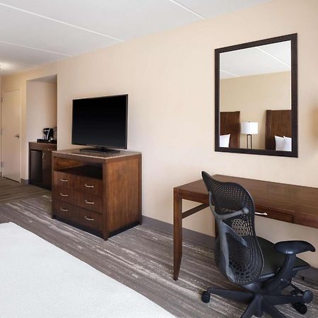 Hilton Garden Inn Houston/Bush Intercontinental Airport Экстерьер фото