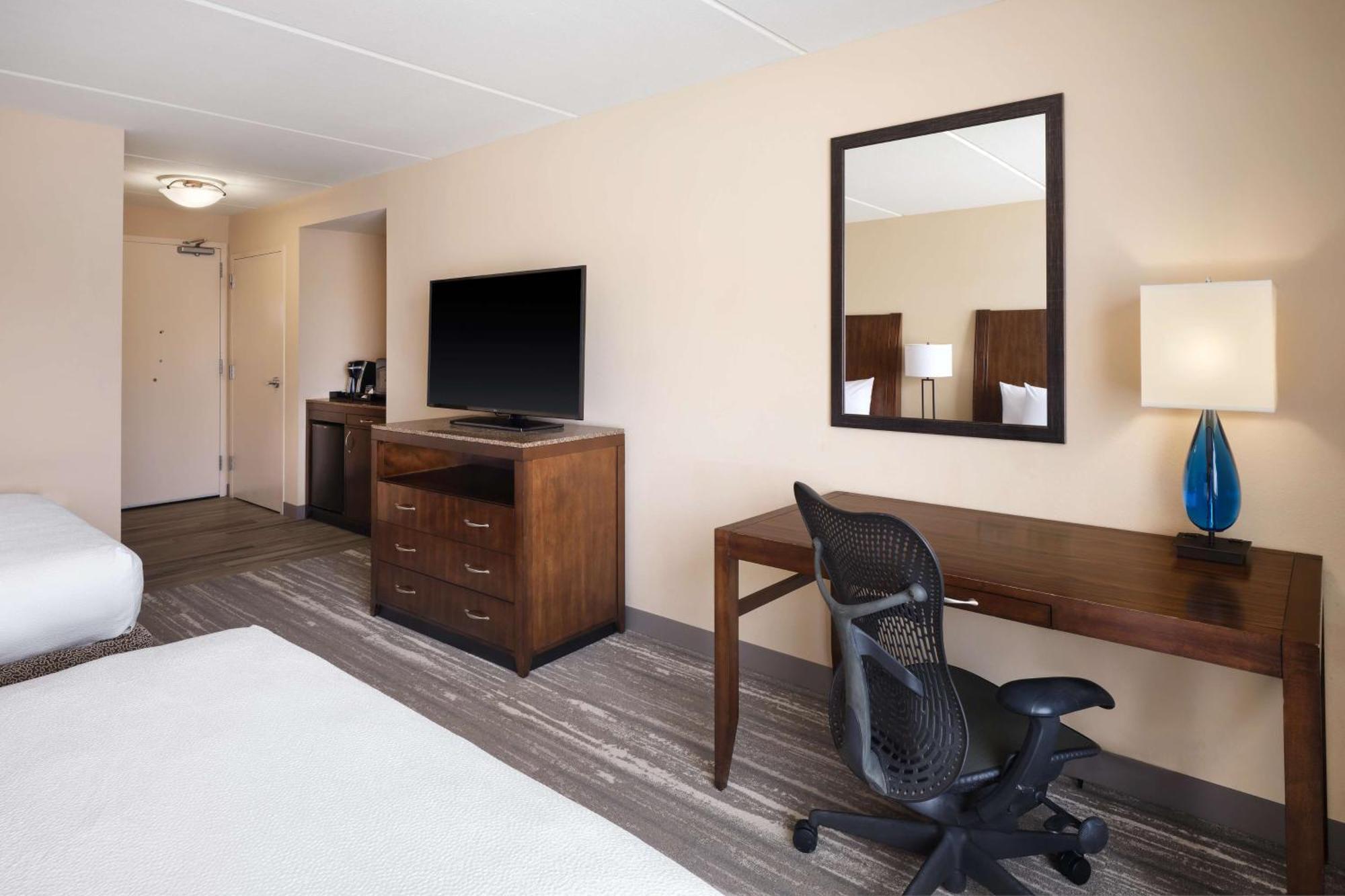 Hilton Garden Inn Houston/Bush Intercontinental Airport Экстерьер фото