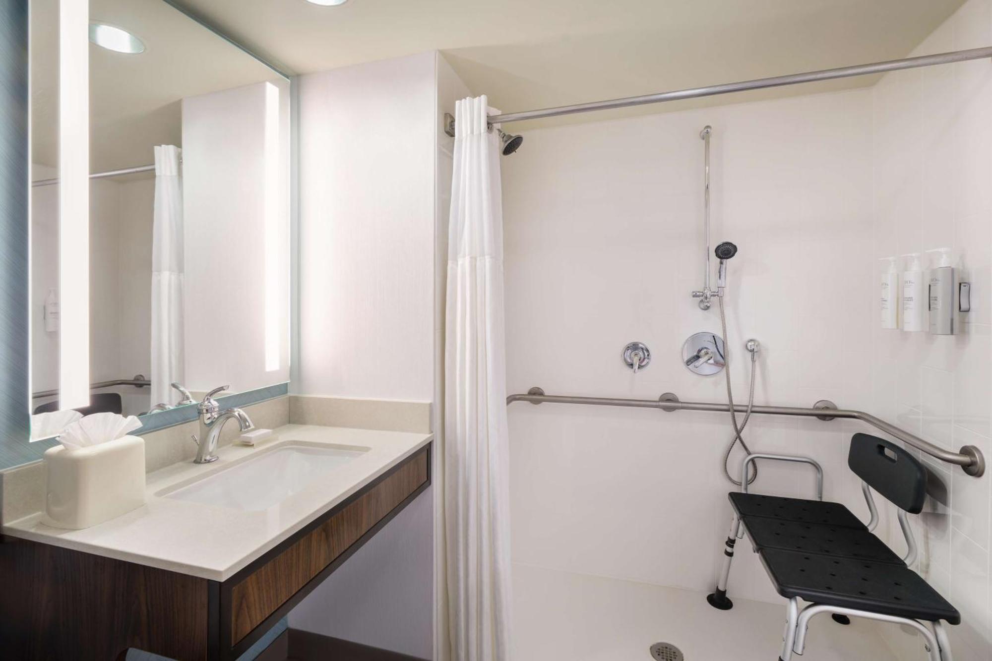 Hilton Garden Inn Houston/Bush Intercontinental Airport Экстерьер фото