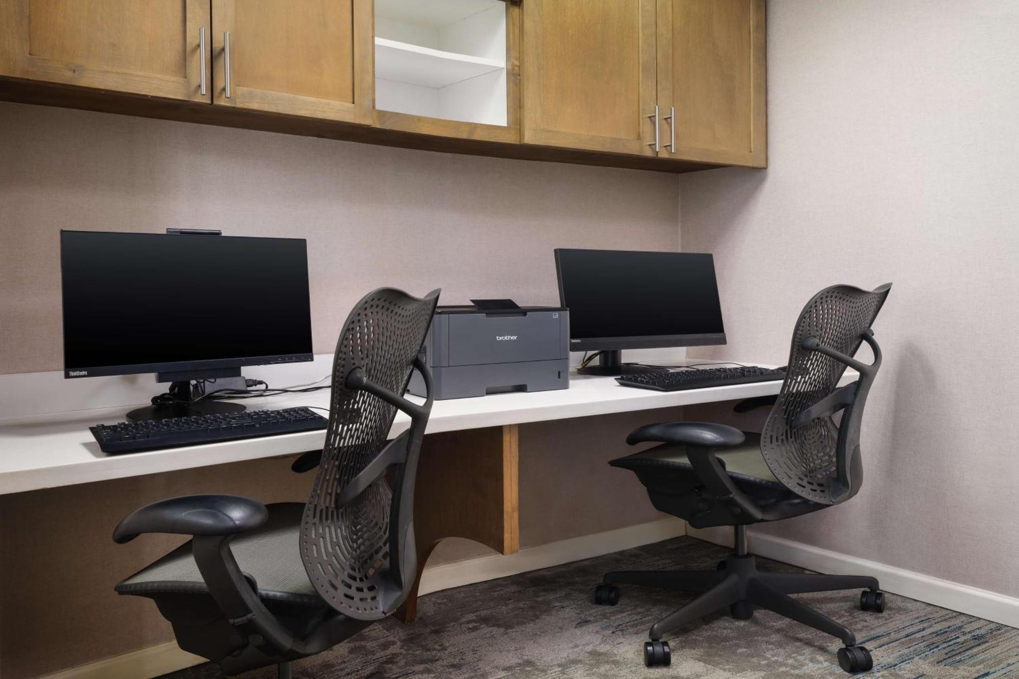 Hilton Garden Inn Houston/Bush Intercontinental Airport Экстерьер фото