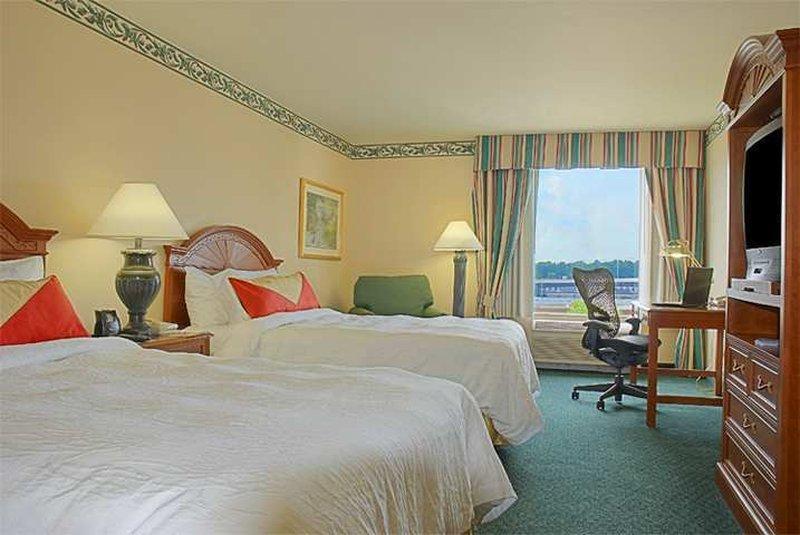 Hilton Garden Inn Houston/Bush Intercontinental Airport Экстерьер фото